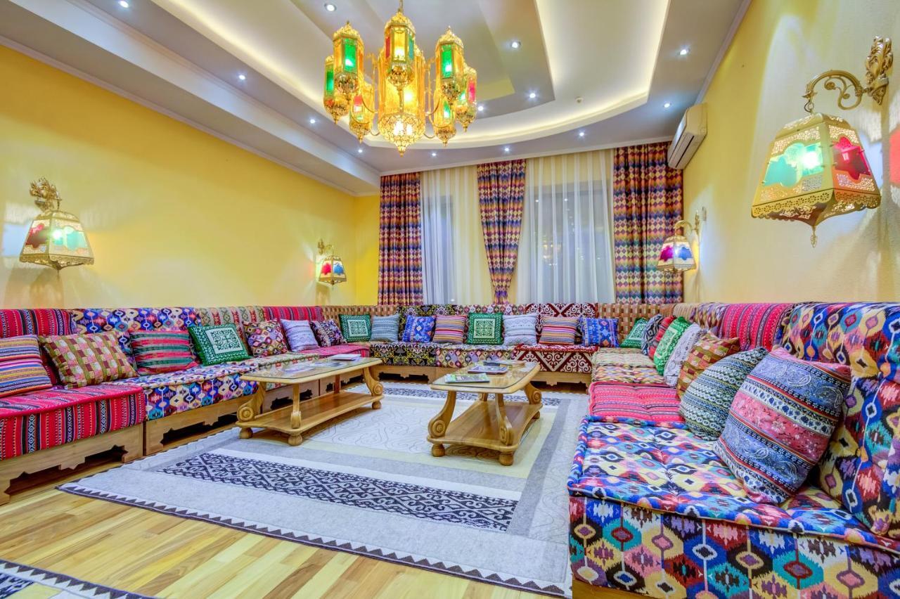 Navat Hotel بيشكيك المظهر الخارجي الصورة